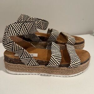 Steve Madden Black and Cream Espadrille Sandals